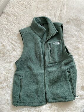 The North Face Olive Green Fleece Vest women’s M
